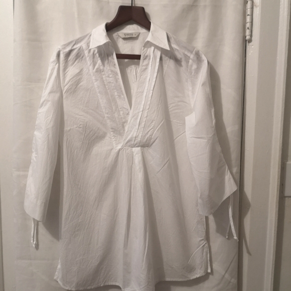 3/$20 Woolworths white cotton top - Picture 2 of 14